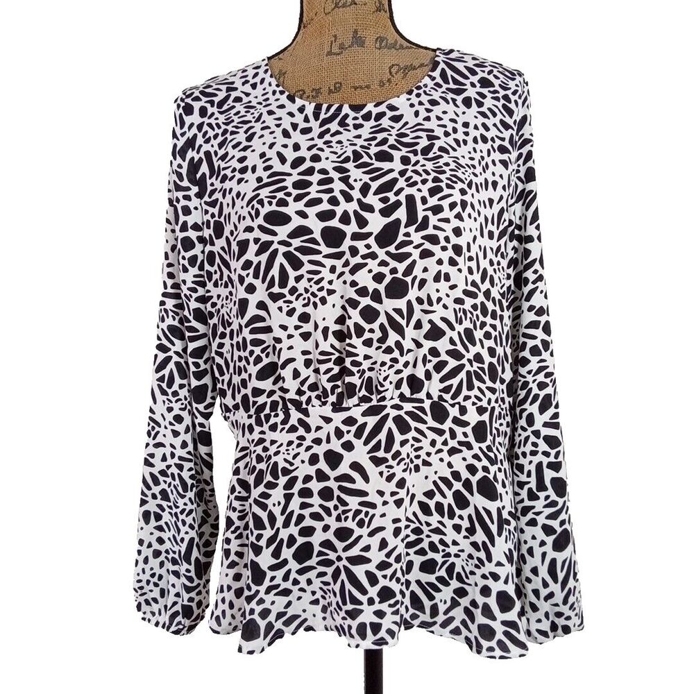 LOFT Blouse 6 White Black Animal Print Peplum Flowy Top Long Bishop Sleeve
